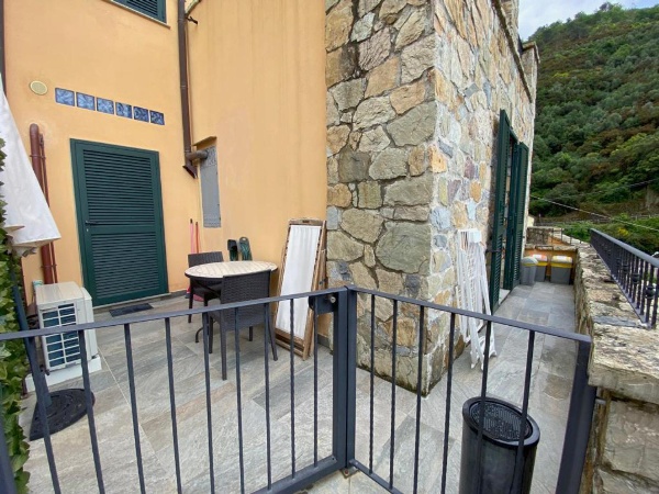 Estate Riomaggiore image 2